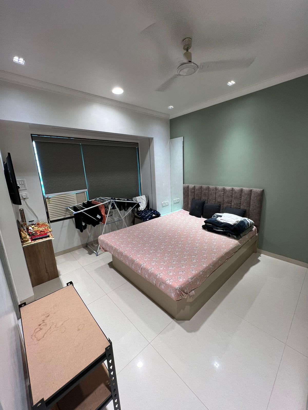 2 BHK + Servant Room 885 Sq.Ft. Apartment in Lokhandwala Complex