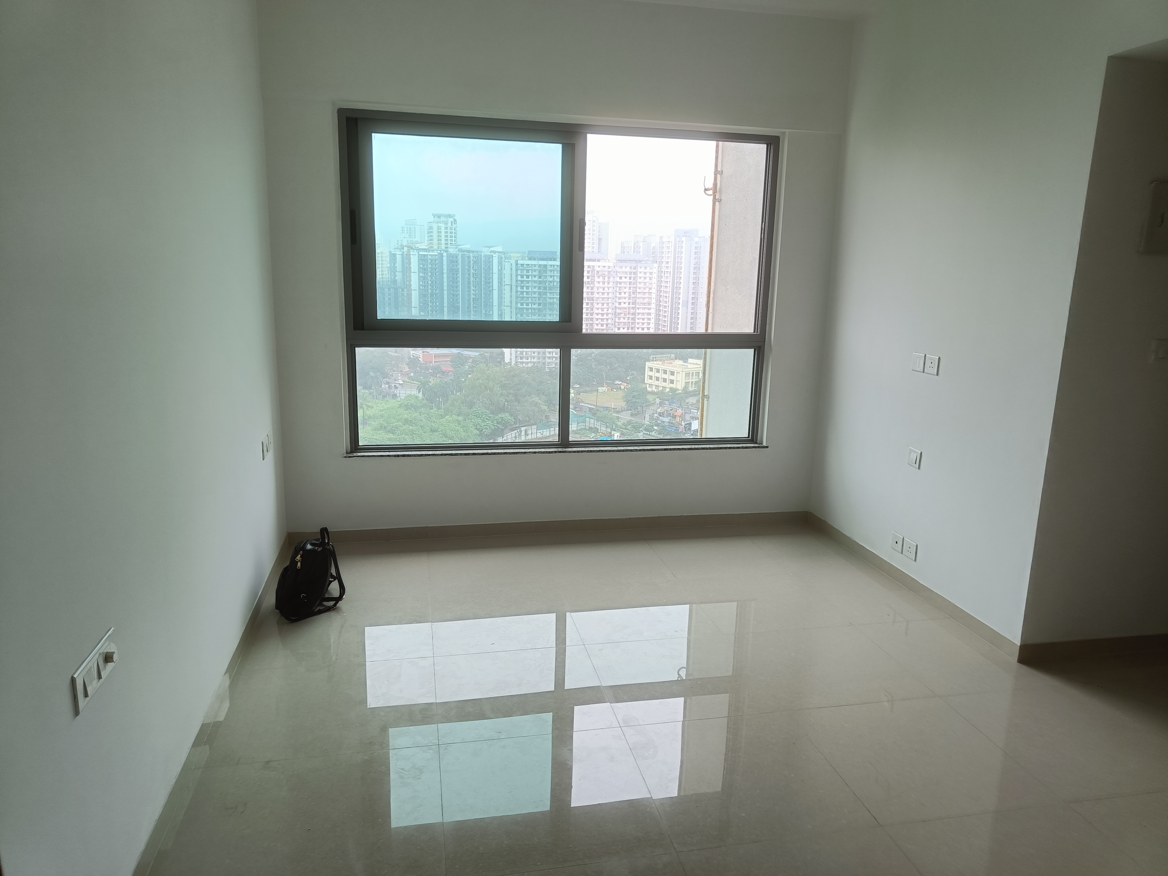 2 BHK + Extra Room Apartment For Rent in Kalpataru Immensa