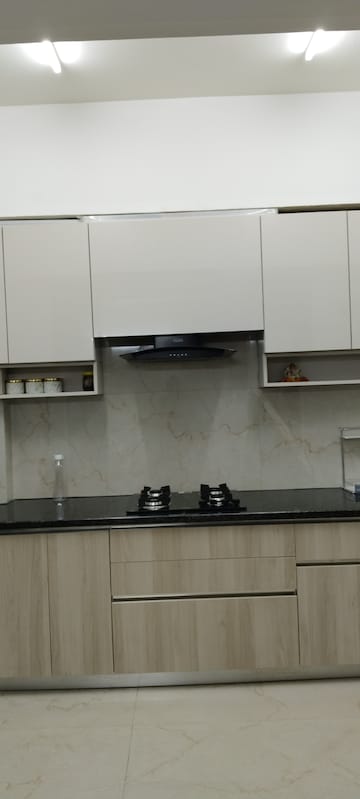Kitchen in 3.5 BHK Builder Floor at Smart World Orchard, Sector 61 – for Rent