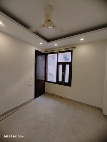 Room in 2 BHK Builder Floor at Saket – for Rent