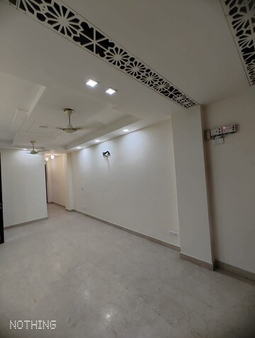 Room in 2 BHK Builder Floor at Saket – for Rent