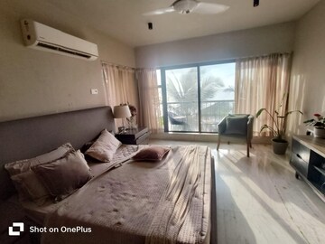 Bedroom in 2 BHK Apartment at RNA NG Eclat, Andheri West – for Rent