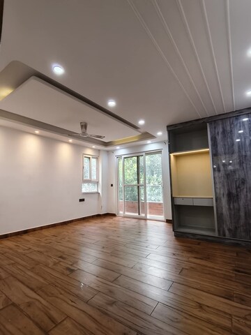 Room in 3 BHK Builder Floor at Freedom Fighters Enclave – for Rent