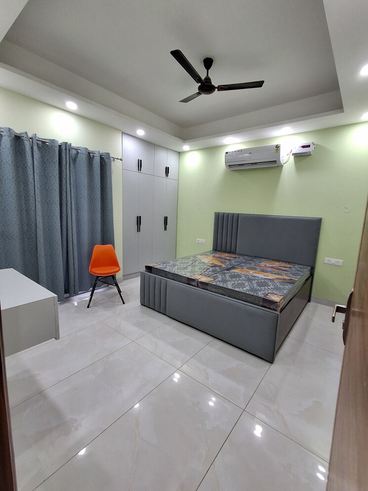 Bedroom, ss-mayfield-gardens 3 Bedroom 1600 Sq.Ft. Builder Floor In Sector 51 Gurgaon 9100109