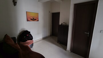 Room in 3 BHK Apartment at Ardee City Palm Grove Heights, Sector 52 – for Rent