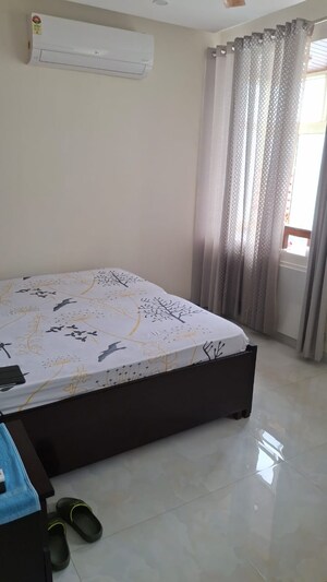 Bedroom in 3 BHK Builder Floor at Ardee City, Sector 52 – for Sale