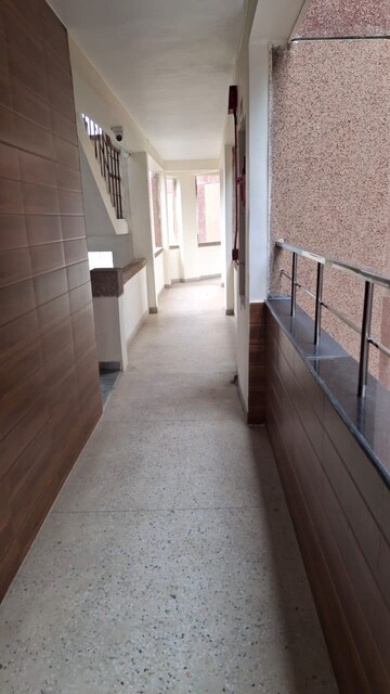 Building Lobby in 3 BHK Builder Floor at Ardee City, Sector 52 – for Sale