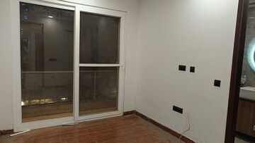 Room in 2 BHK Builder Floor at Patel Nagar – for Rent