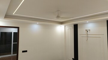 Room in 2 BHK Builder Floor at Patel Nagar – for Rent