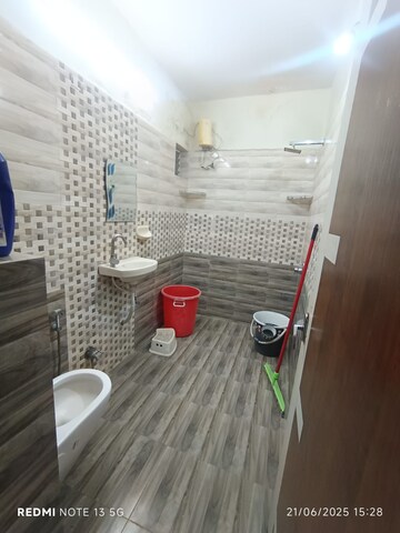 Bathroom in 2 BHK Apartment at Tarnaka – for Rent