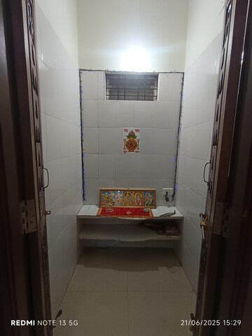 Bathroom in 2 BHK Apartment at Tarnaka – for Rent