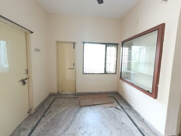 Room in 2 BHK Independent House at Tarnaka – for Rent