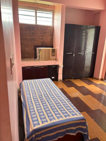Bedroom in 3 BHK Apartment at Argora Kathal More Road – for Rent
