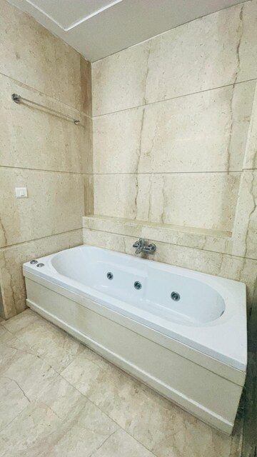 Bathroom in 4 BHK Apartment at Abw La Lagune, Sector 54 – for Sale