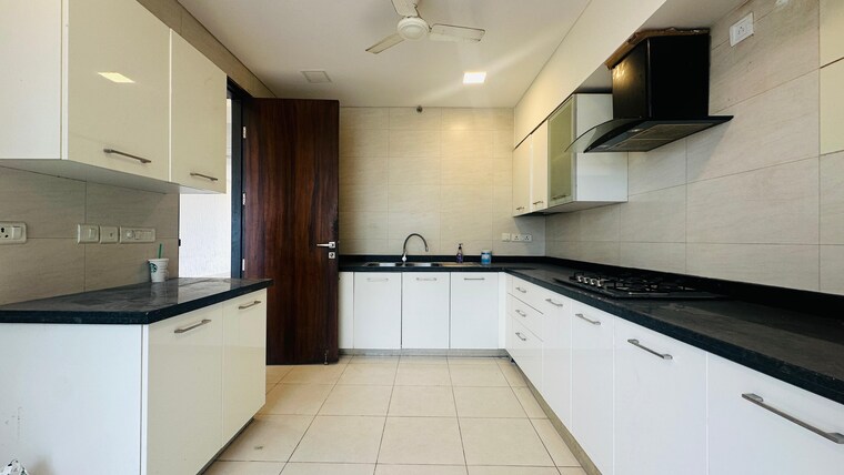 Kitchen, abw-la-lagune 4 Bedroom 3160 Sq.Ft. Apartment In Sector 54 Gurgaon 9100194