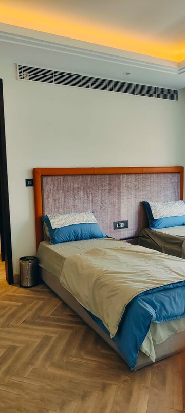 Bedroom in 4 BHK Builder Floor at Suncity – for Rent