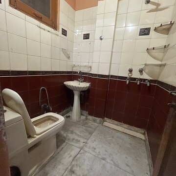 Kitchen in 2 BHK Builder Floor at Rohini Sector 24 – for Rent