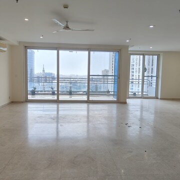 4 BHK Apartment For Rent in DLF The Belaire, Sector 54