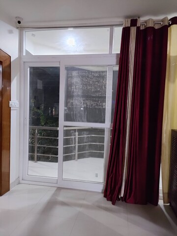 Building Lobby in 2 BHK Apartment at Gomti Nagar – for Rent