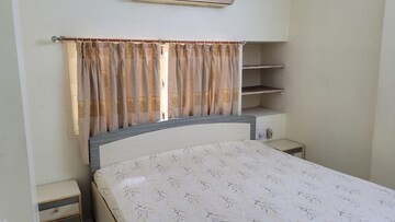 Bedroom in 3 BHK Apartment at Paldi – for Rent
