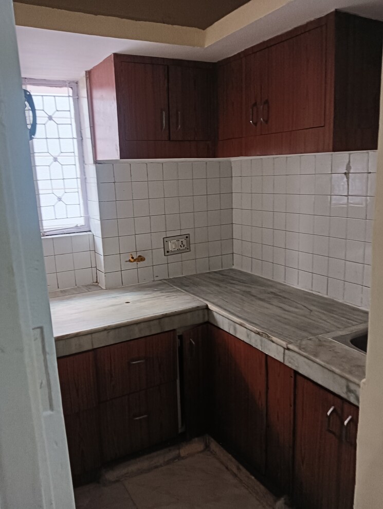 Kitchen, lajpat nagar ii 2 Bedroom 900 Sq.Ft. Builder Floor In Lajpat Nagar ii Delhi 9100305