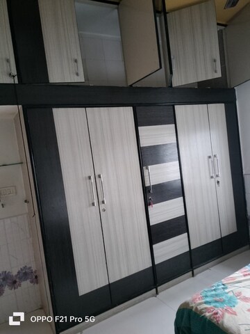 Furnished Amenities in 5 BHK Villa at Gota – for Rent