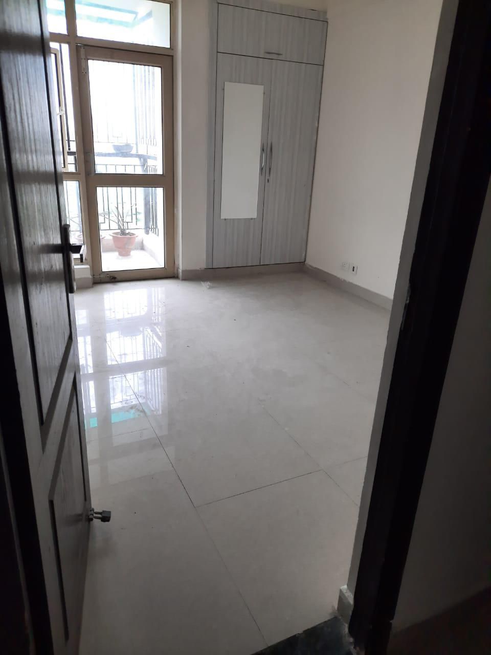 3 BHK + Pooja Room Apartment For Rent in Gomti Nagar