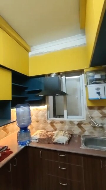 Living Room in 3 BHK Apartment at Amrapali Golf Homes, Sector 4 Greater Noida – for Rent