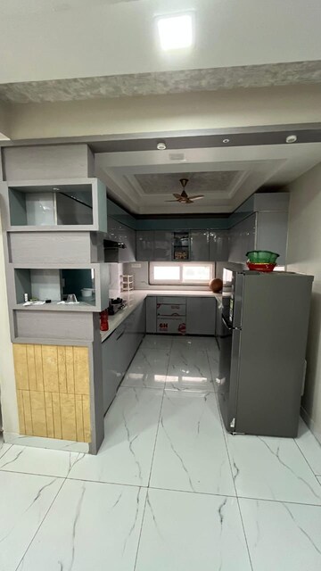 Kitchen in 4 BHK Apartment at Mansarovar Extension – for Rent