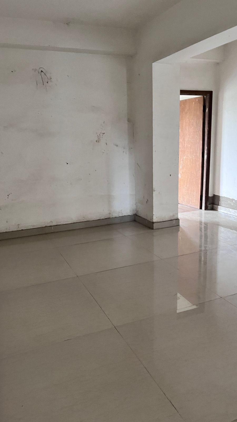 3 BHK + Servant Room 1250 Sq.Ft. Apartment in New Town Tower