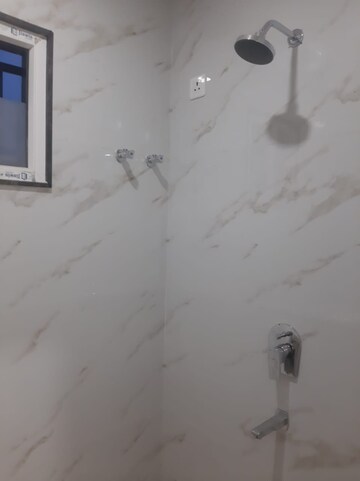Bathroom in 3 BHK Apartment at Shree Nagar – for Rent