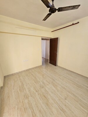 1 BHK Apartment For Sale in Mahindra Vivante, Andheri East