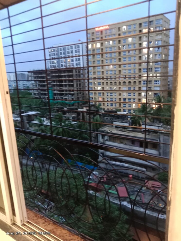 Balcony, sayba-annex 1 Bedroom 460 Sq.Ft. Apartment In Kurla East Mumbai 9100419