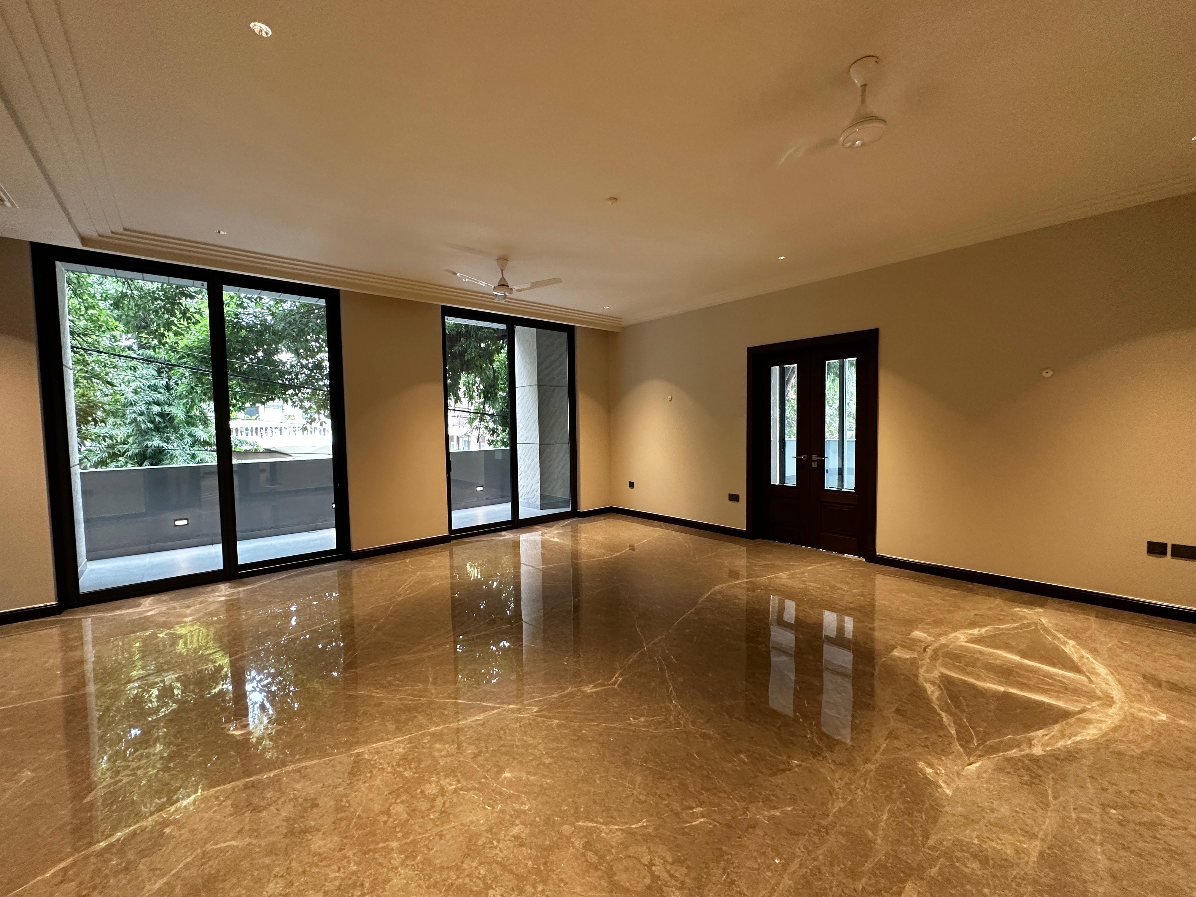 4 BHK + Pooja Room,Servant Room,Study Room,Extra Room Apartment For Rent in Ansari Nagar West