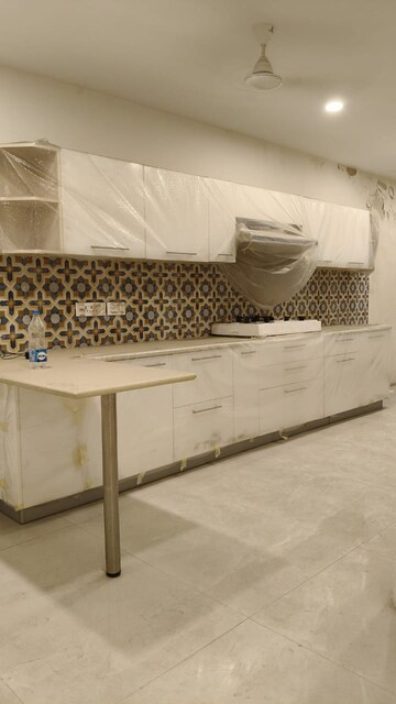 Bedroom in 3.5 BHK Builder Floor at Acharya Niketan – for Rent
