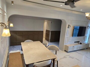 Team Area in 2 BHK Apartment at RNA NG Eclat, Andheri West – for Rent