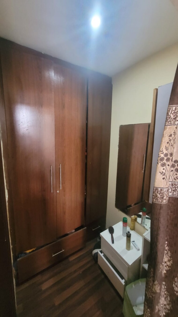 Bedroom, prateek-wisteria 4 Bedroom 2115 Sq.Ft. Apartment In Sector 77 Noida 9100474