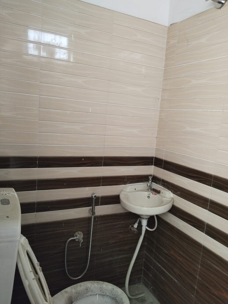 Bathroom, thakurpur 3 Bedroom 1150 Sq.Ft. Independent House In Thakurpur Dehradun 9100480