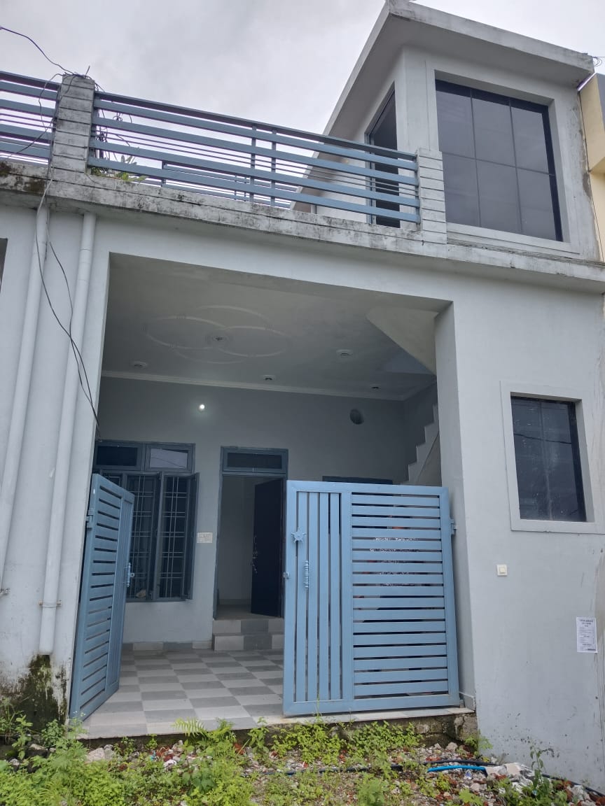 3 BHK + Pooja Room Independent House For Sale in Thakurpur