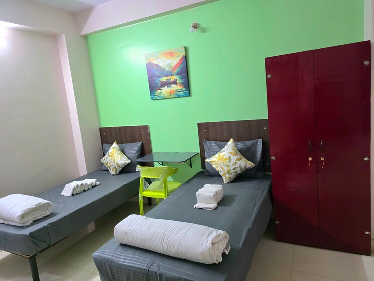 Bedroom, maruthi nagar Pg For Boys & Girls In Maruthi Nagar 8782541