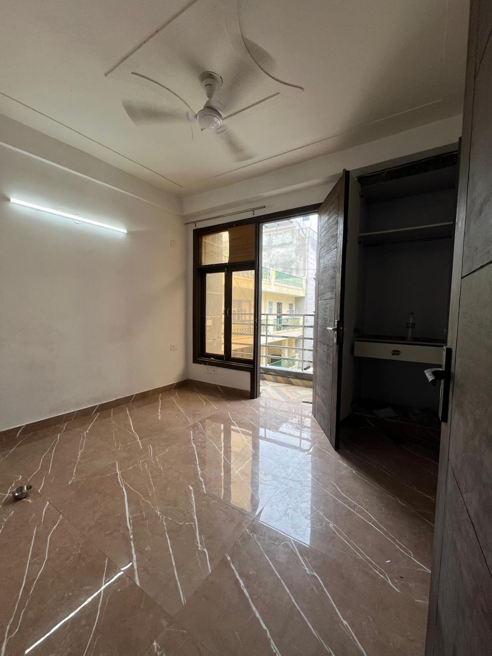 1 BHK Builder Floor For Rent in Saket