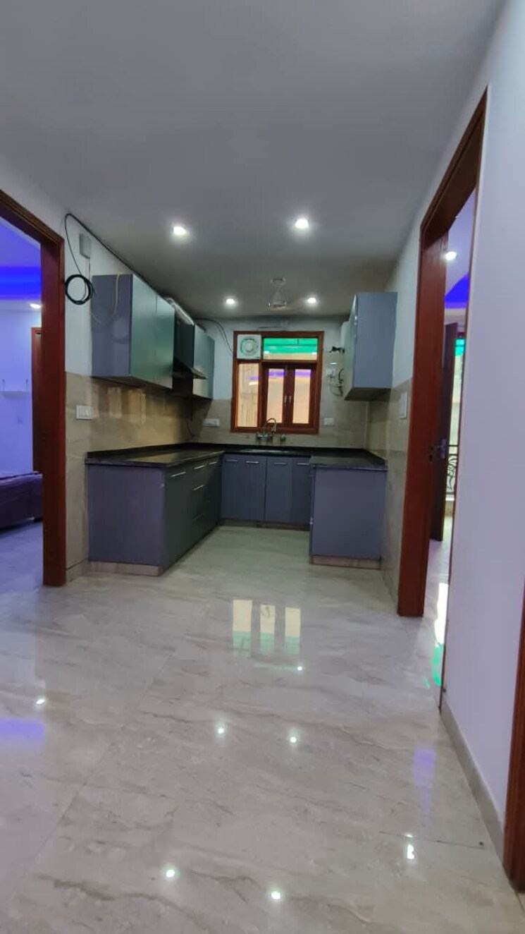 Living Room, saket 3 Bedroom 200 Sq.Ft. Builder Floor In Saket Delhi 9100499