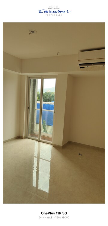 Bedroom in 2 BHK Apartment at Indiabulls One Indiabulls, Pokhran Road No Two – for Rent