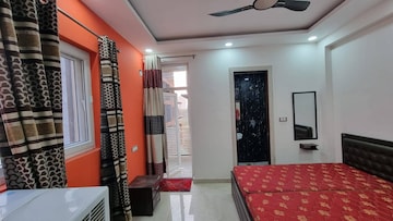 Master Bedroom in 2 BHK Builder Floor at Saket – for Rent