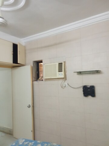 Room in 2 BHK Apartment at Panchavan Complex, Ic Colony – for Rent