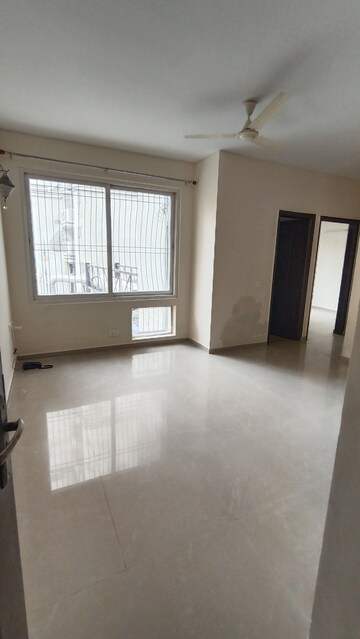 Room in 2 BHK Apartment at Aditya Urban Casa, Sector 78 – for Rent