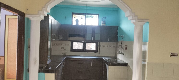 Kitchen, kavi nagar block j 3.5 Bedroom 1800 Sq.Ft. Builder Floor In Kavi Nagar Block J Ghaziabad 9100520