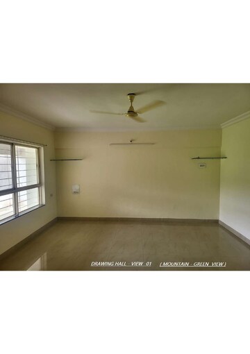 Room in 3 BHK Apartment at Kumar Sansar, Kondhwa – for Rent