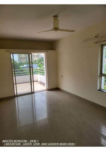 Room in 3 BHK Apartment at Kumar Sansar, Kondhwa – for Rent