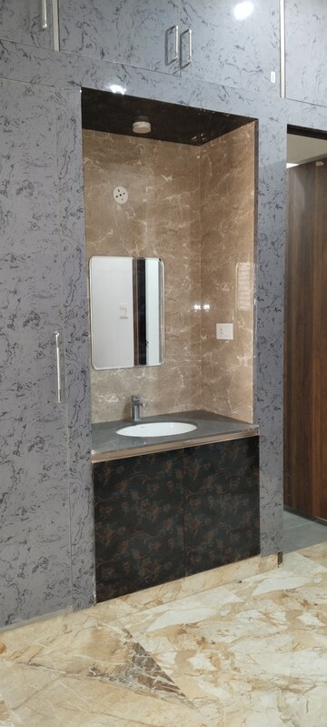 Bathroom in 3.5 BHK Builder Floor at H Block Shastri Nagar – for Rent